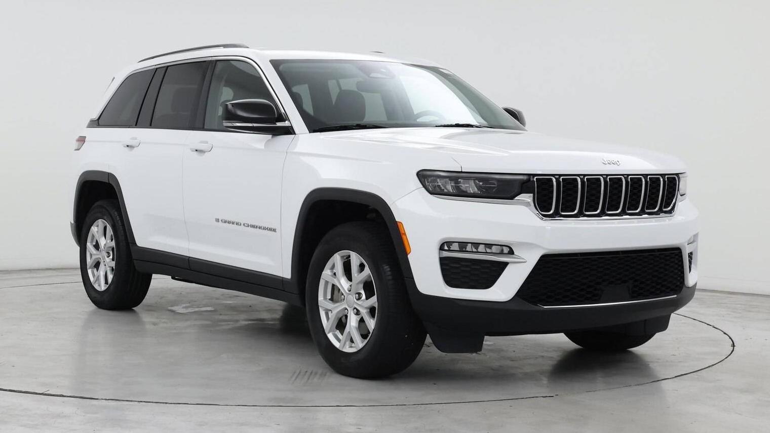 JEEP GRAND CHEROKEE 2023 1C4RJGBG0PC511658 image